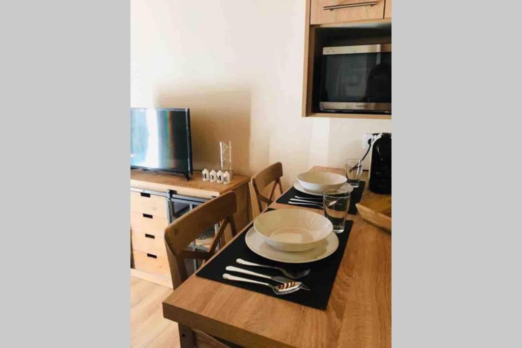 Puigcerda Centro. Acogedor Apartament En El Pueblo ภายนอก รูปภาพ